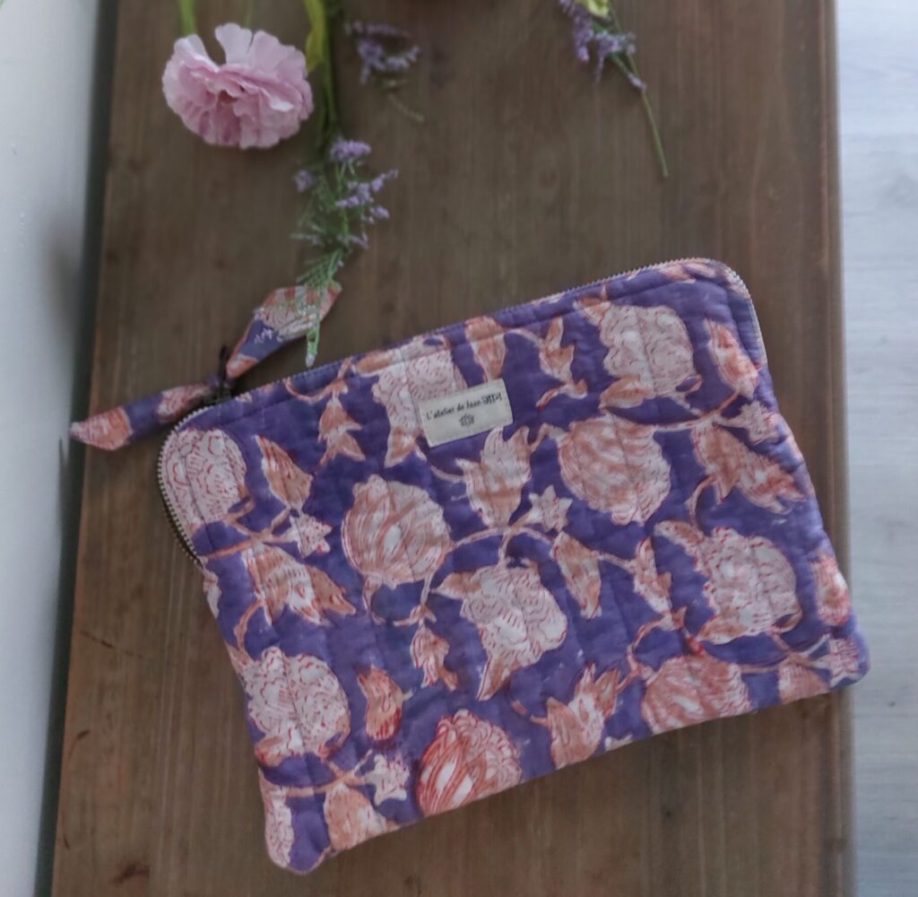 POCHETTE TABLETTE Violet