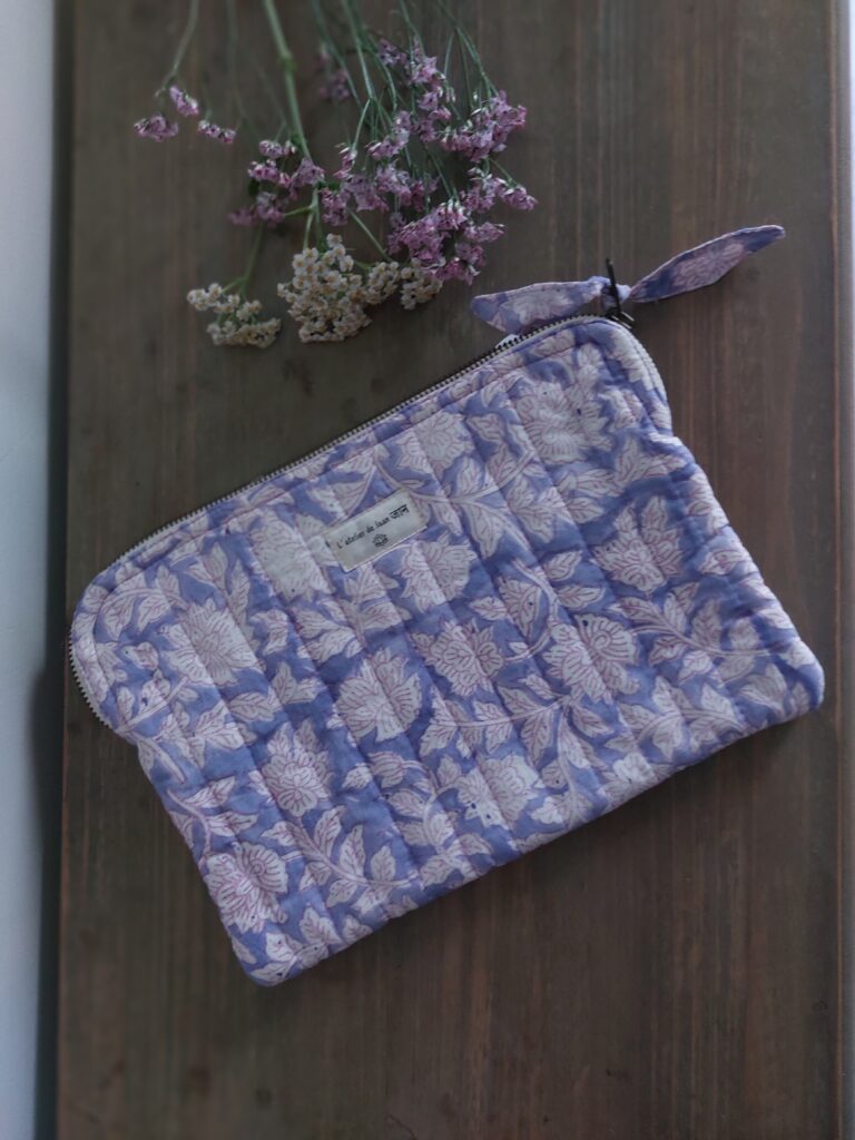 POCHETTE TABLETTE Lilas