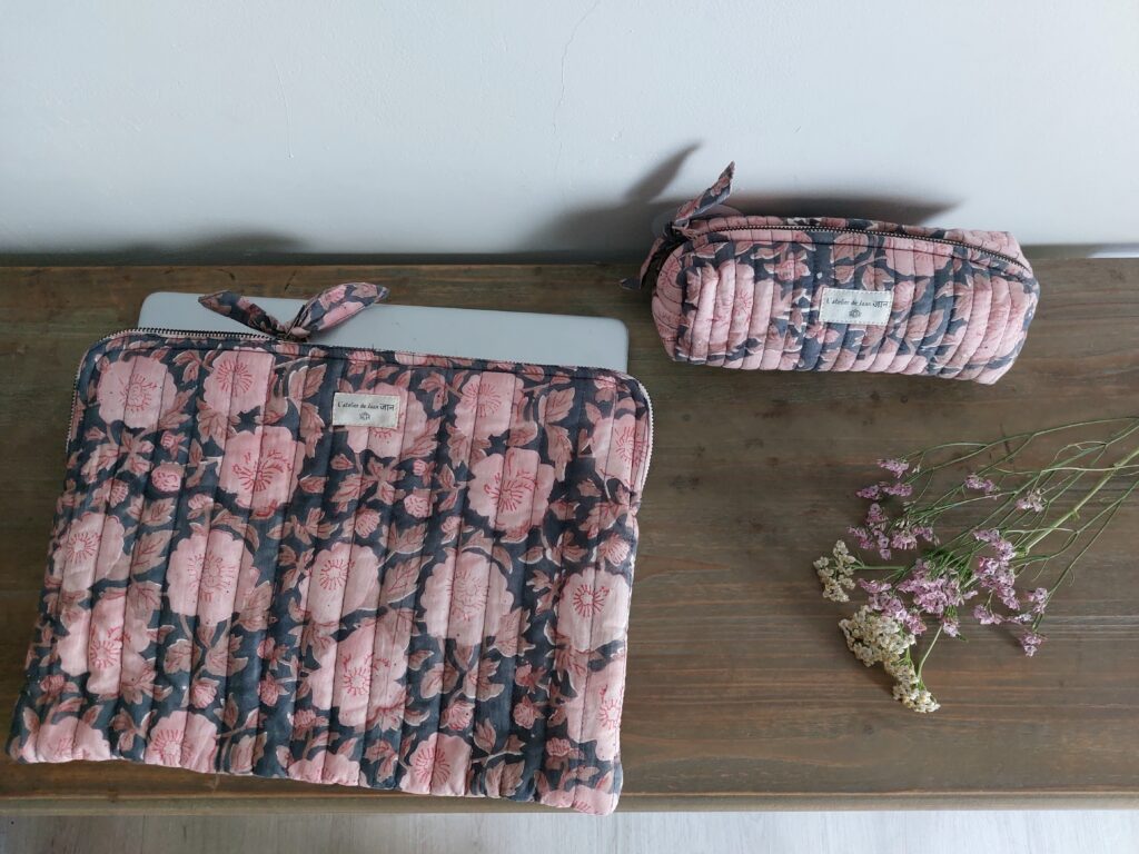 POCHETTE ORDINATEUR Encre