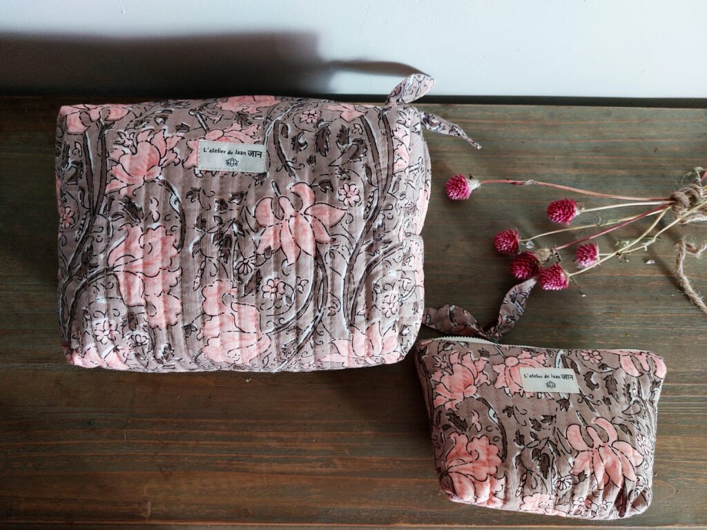 TROUSSE DE TOILETTE Chocolat